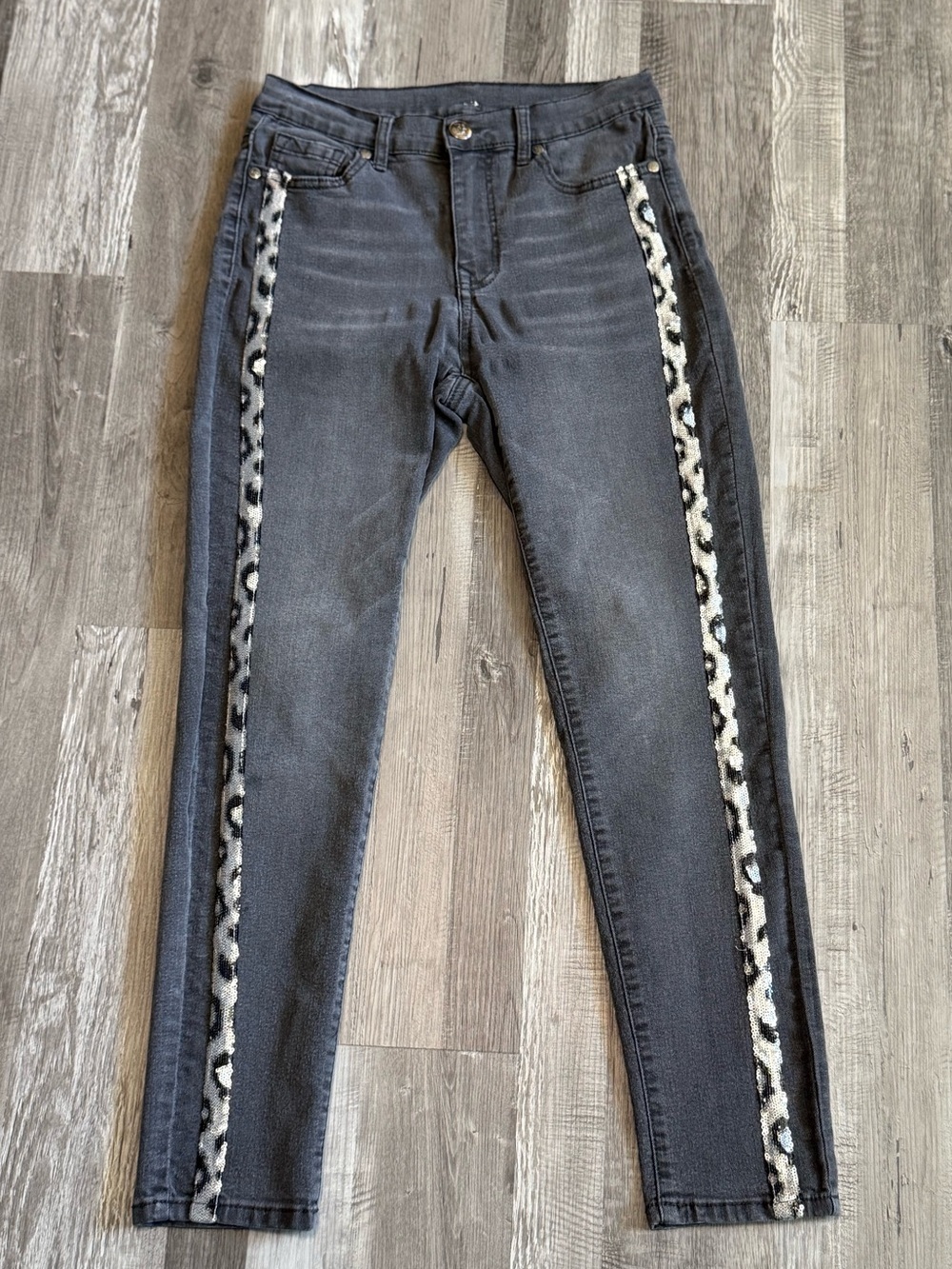 DG2 by Diane Gilman Black Skinny Jeans with sequin Leopard Side Stripe size 4